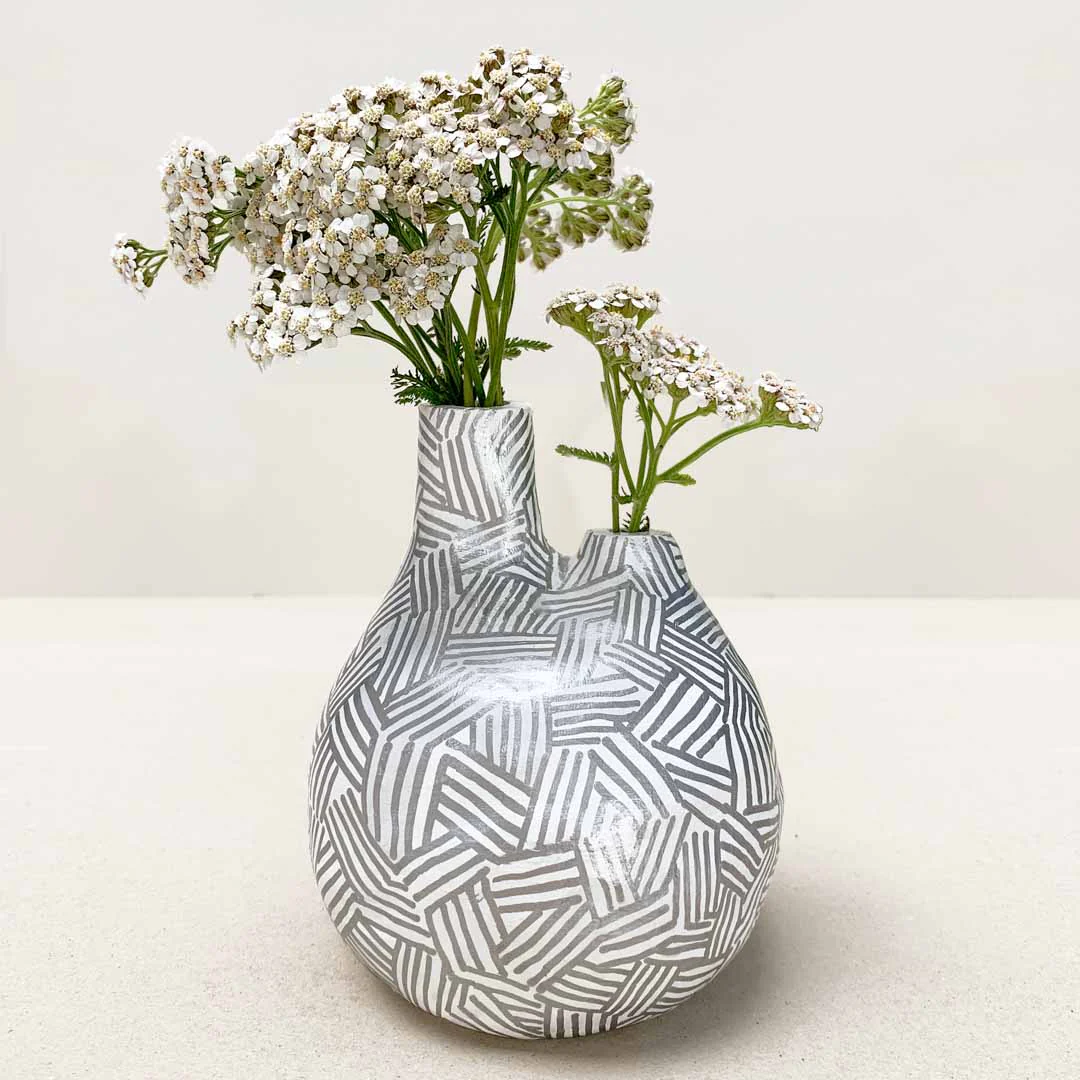 Acrylic Paint Pens - 8 Packs - Image 4