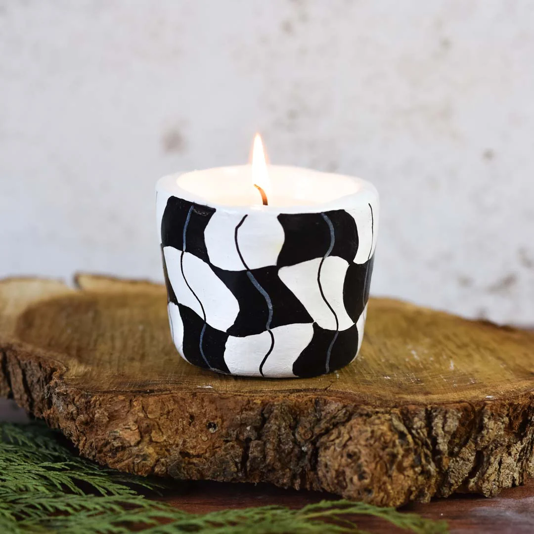 Acrylic Paint Pens - Fine Tip - Image 5